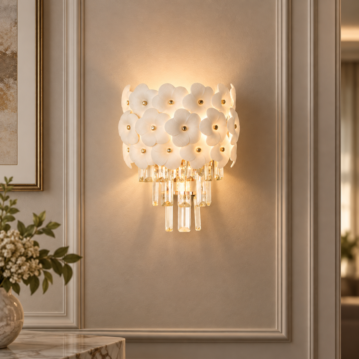 Aplica tip candelabru cristal PETAL 3xE14, 28 cm, Auriu, Inaltime Reglabila, Metal si Cristal