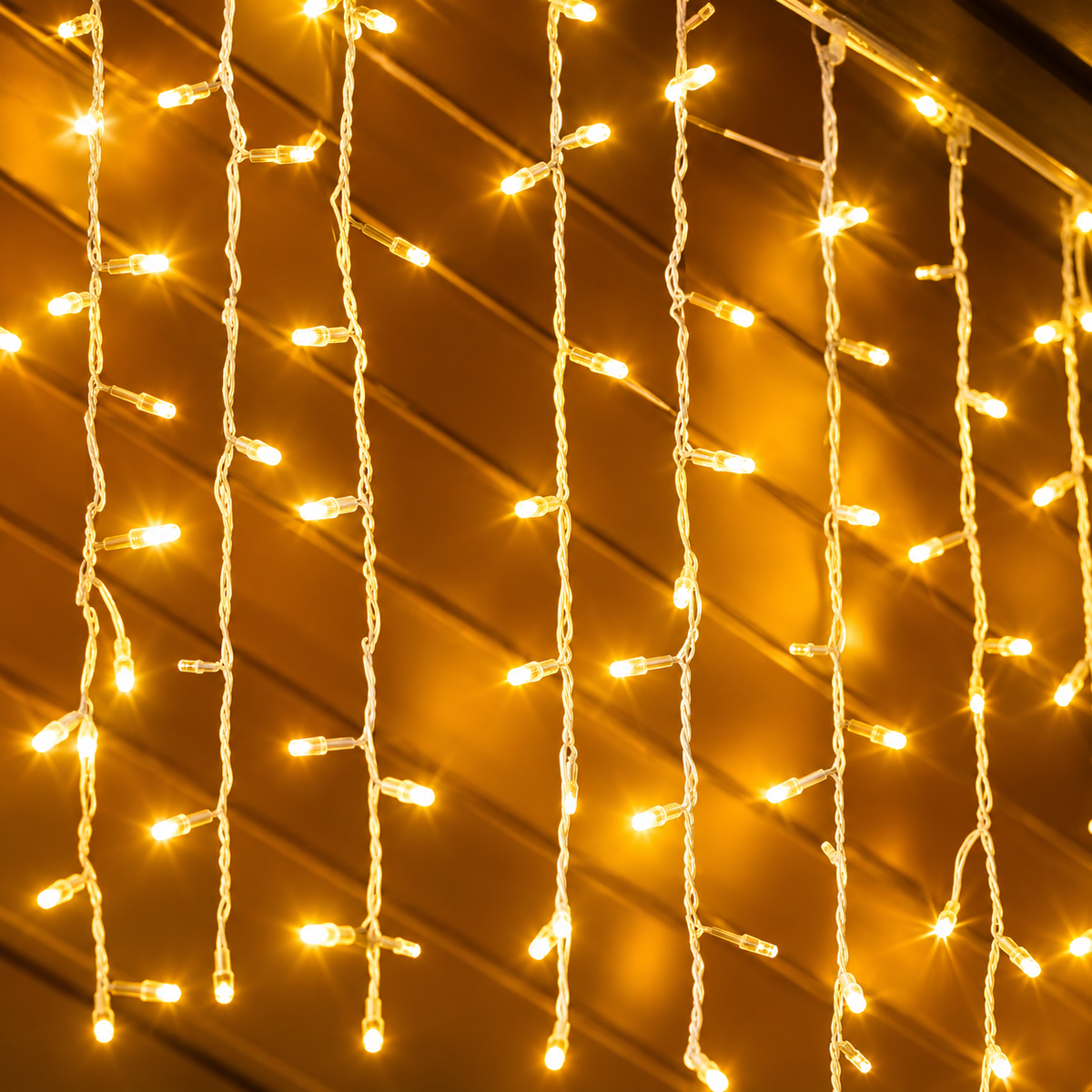 Instalatie de Craciun tip Perdea Luminoasa LED, lumina calda, 300 x 100cm, 120 LED-uri
