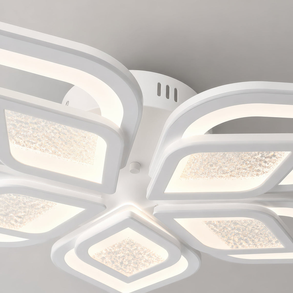 Lustra LED cu telecomanda DALIA 96W, 5 Petale, lumina Rece/Calda/Neutra, Dimabila, Alb, imaginea 2