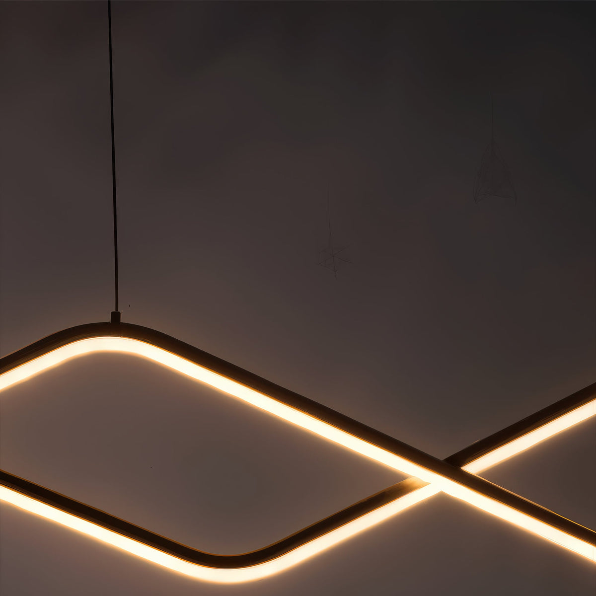 Lustra LED suspendata cu telecomanda ZIGZAG 27W, lumina Rece/Calda/Neutra, Dimabila, Negru, Inaltime Reglabila, imaginea 2