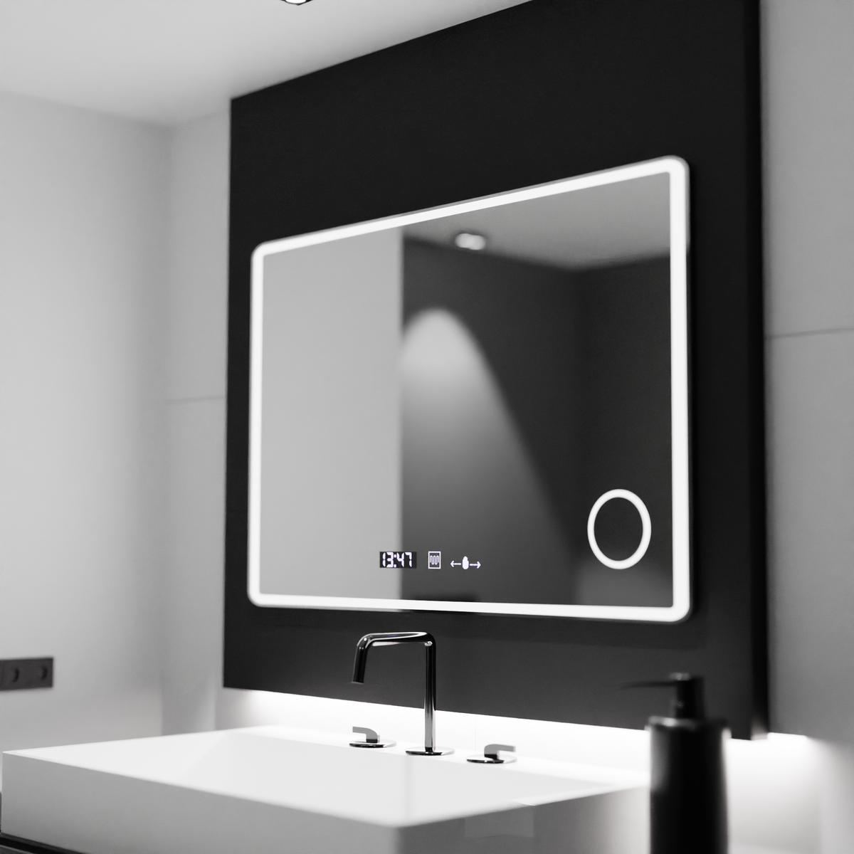 Oglinda LED Rectangulara 100x60 Aura Riflesso Puro MotionGlow Marcello, Sistem Dezaburire, Termometru si Ceas, Dimabila