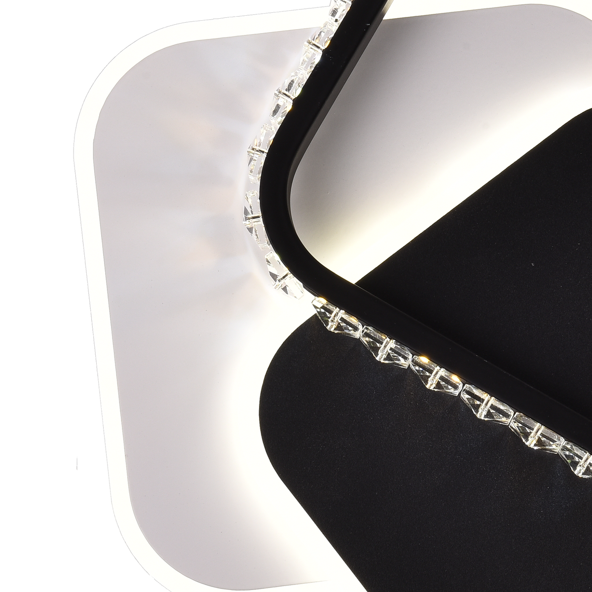 Lustra LED cu cristal PRISMIQ 39W, 3 Patrate, lumina Rece/Calda/Neutra, Negru