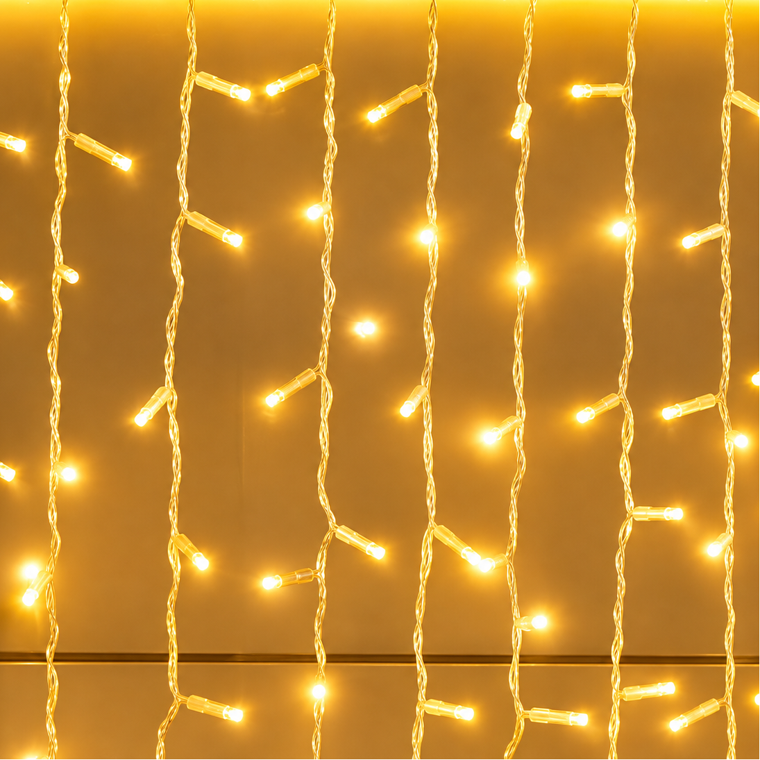 Instalatie de Craciun tip Perdea Luminoasa LED, lumina calda, 500 x 80cm, 256 LED-uri, IP44